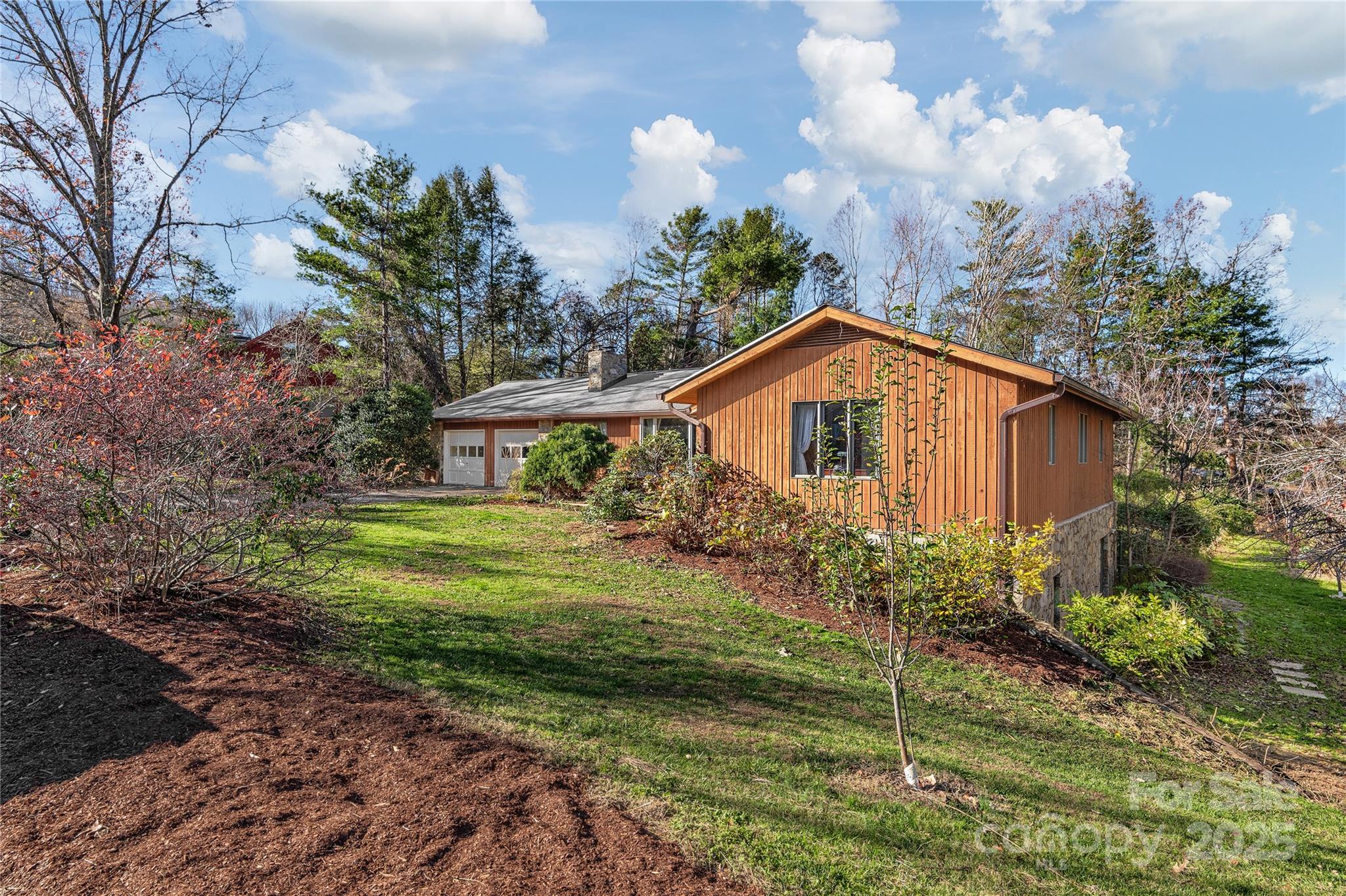 9 Applecross Road Weaverville NC 28787