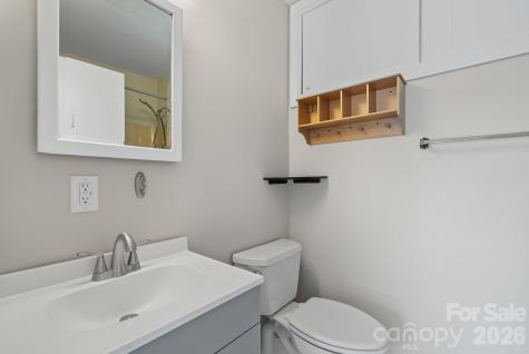 19 Browndale Road Asheville NC 28805