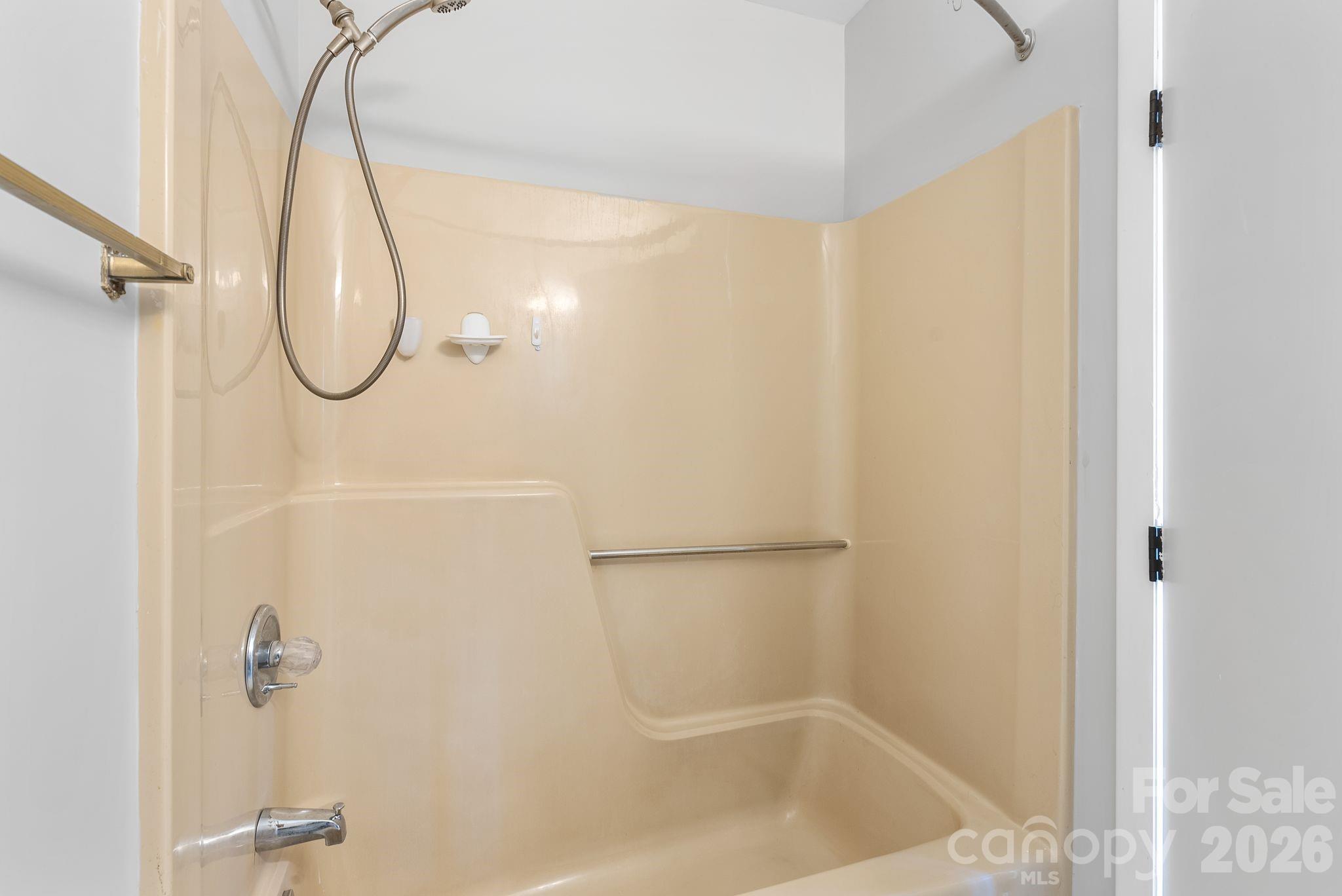 19 Browndale Road Asheville NC 28805