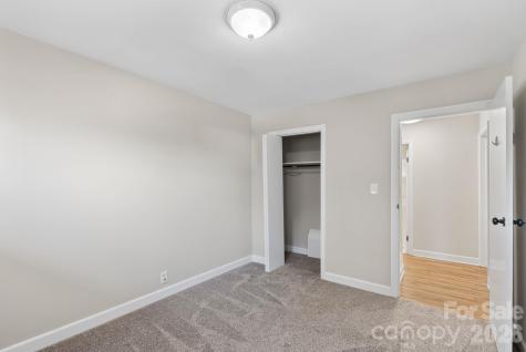 19 Browndale Road Asheville NC 28805