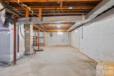 19 Browndale Road Asheville NC 28805