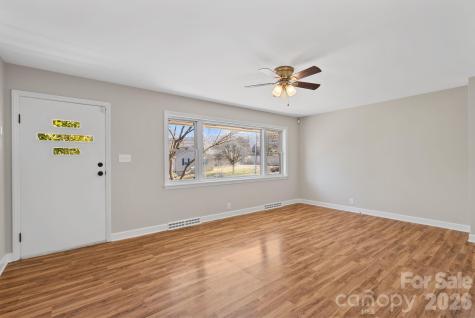 19 Browndale Road Asheville NC 28805