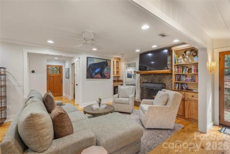 464 Franklin Road Highlands NC 28741