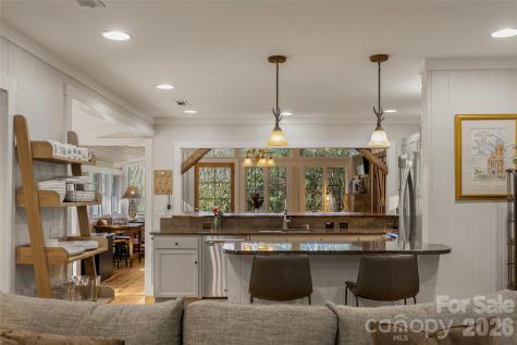 464 Franklin Road Highlands NC 28741