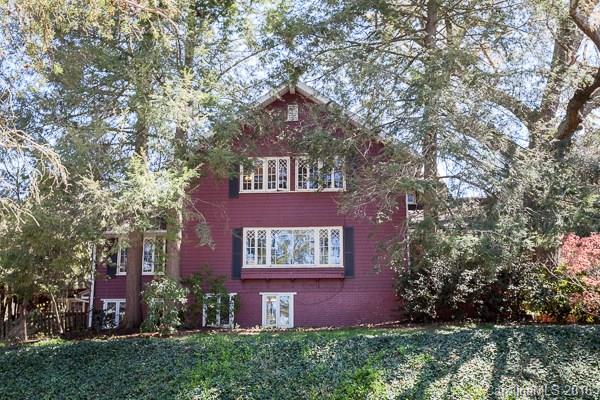 51 Lawrence Place Asheville NC 28801