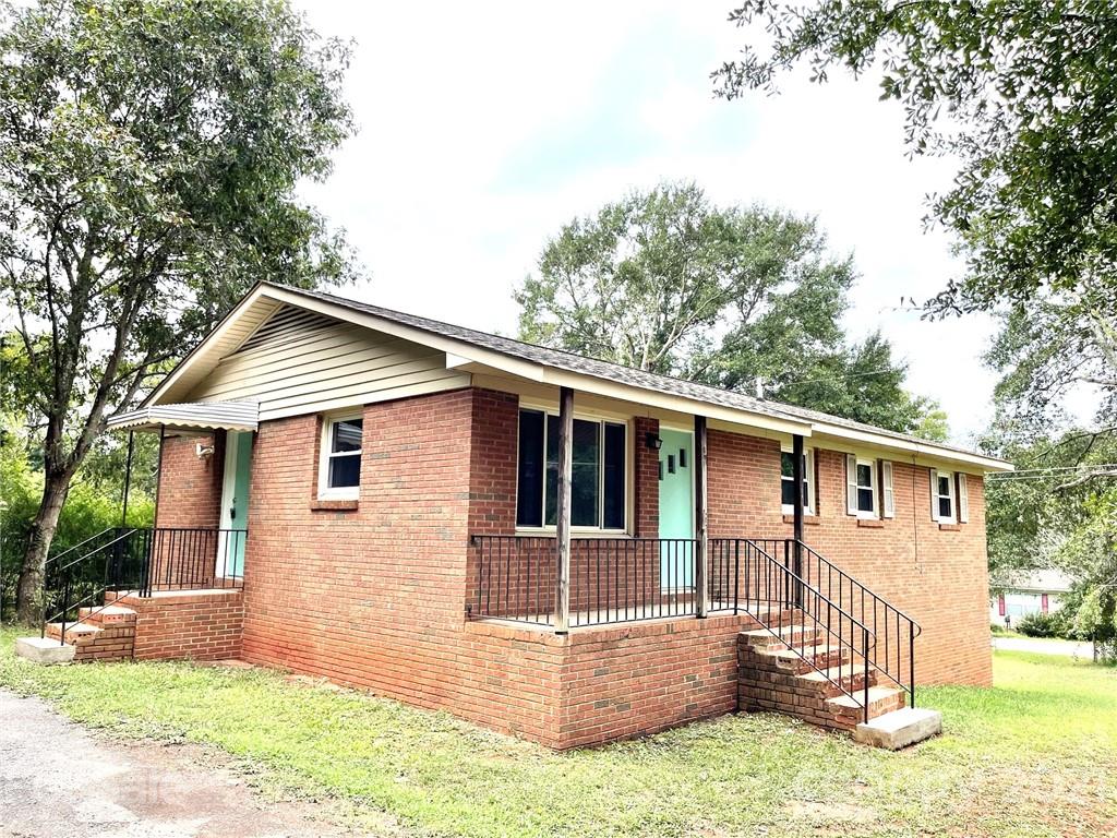 826 Hardy Street Shelby NC 28152