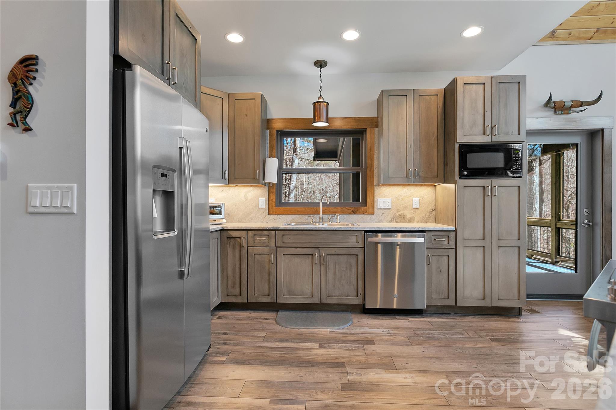 70 Unvdatlvi Court Brevard NC 28712