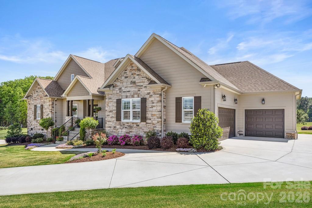 2463 Bridle Court Lincolnton NC 28092