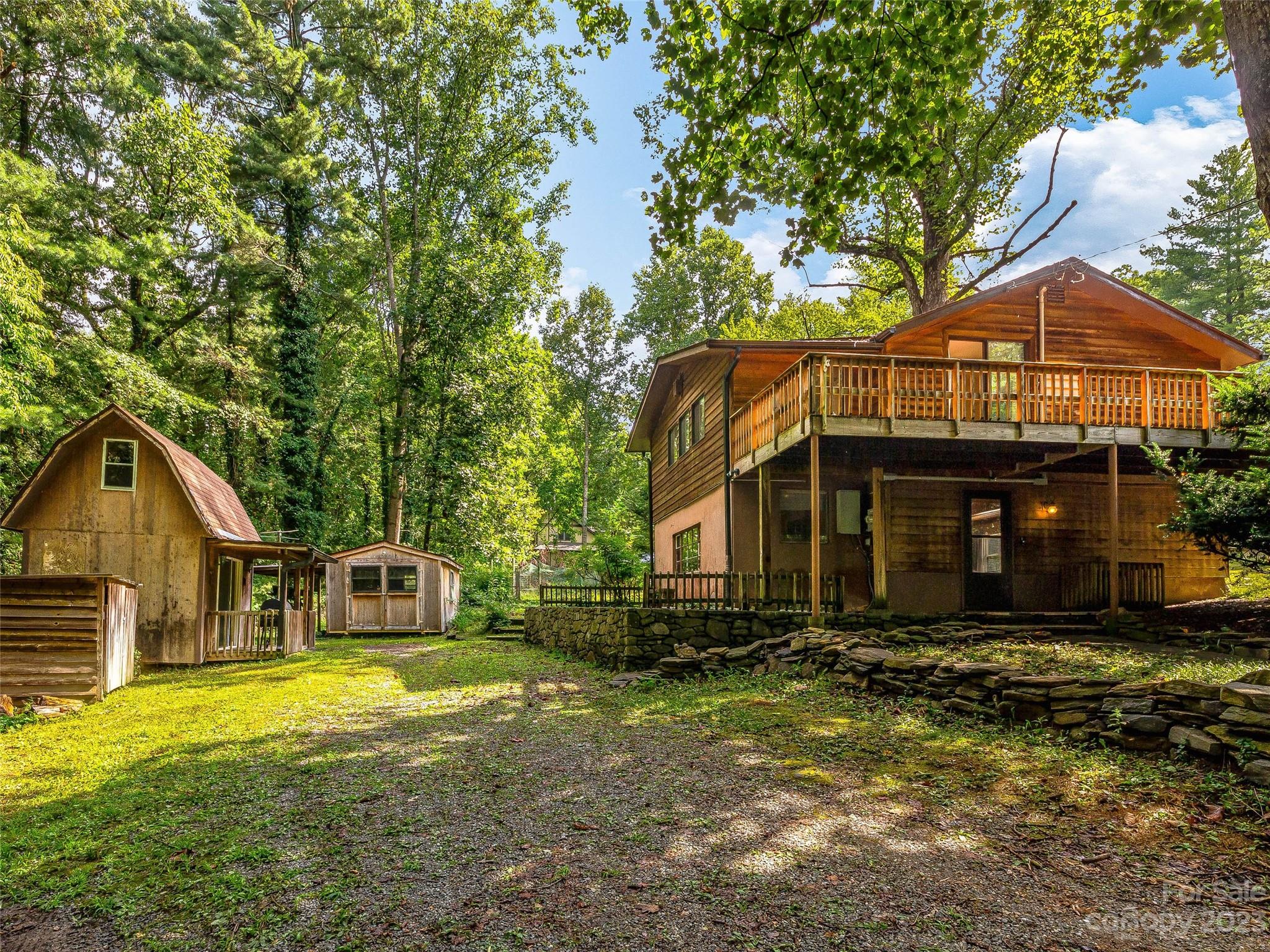 226 Ray Hill Road Mills River NC 28759