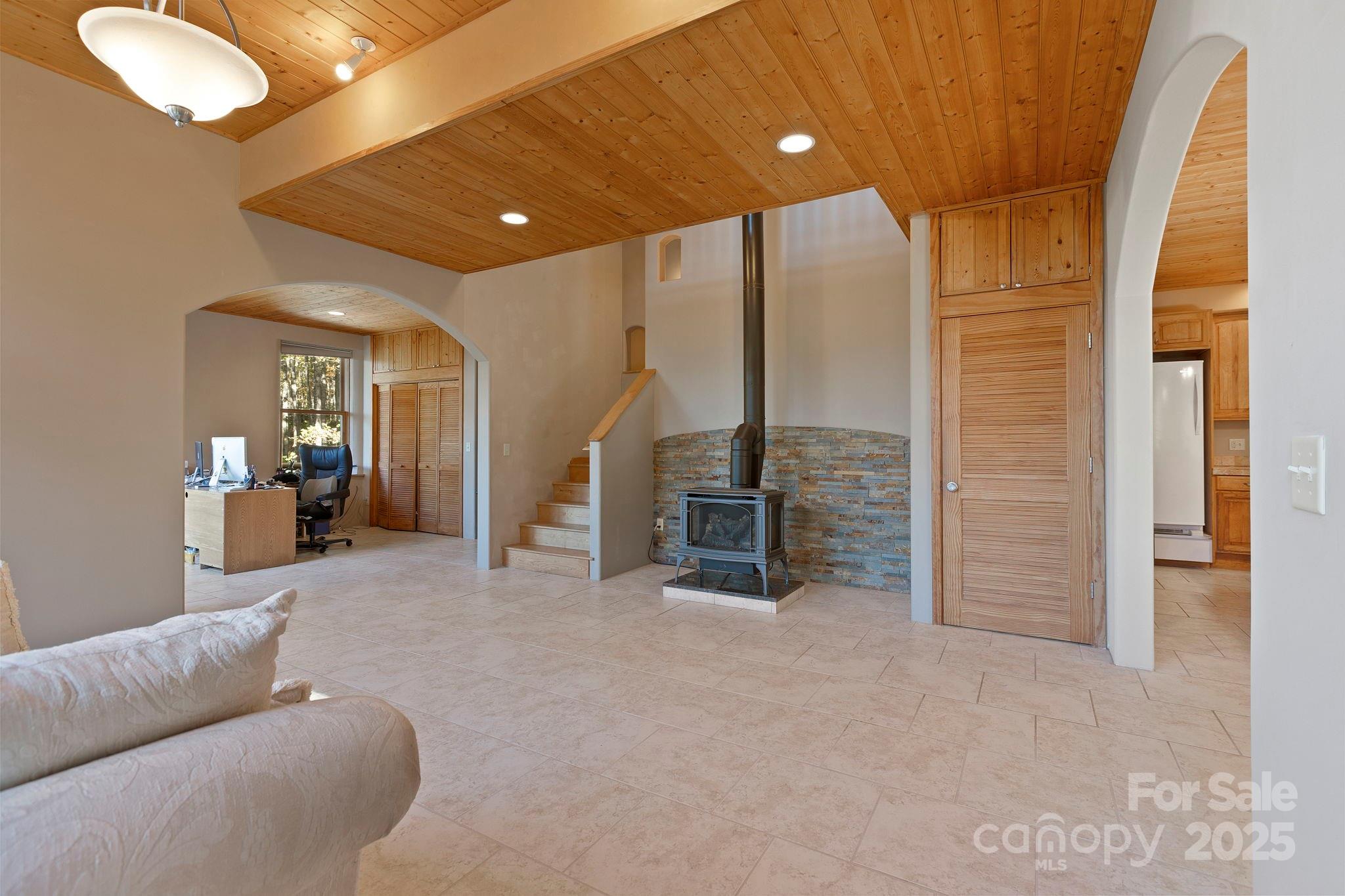 96 & 97 Old Cove Road Black Mountain NC 28711