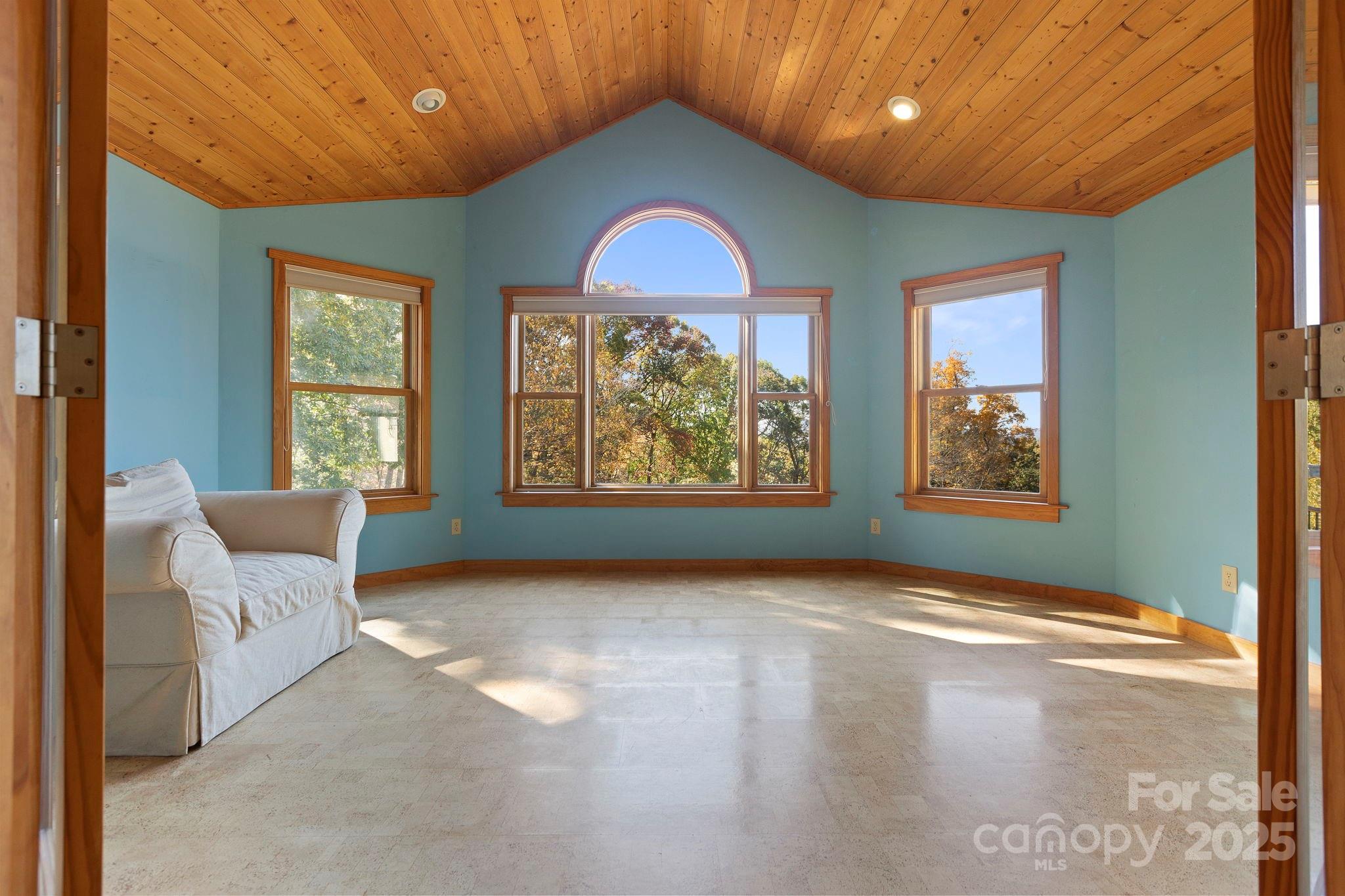 96 & 97 Old Cove Road Black Mountain NC 28711