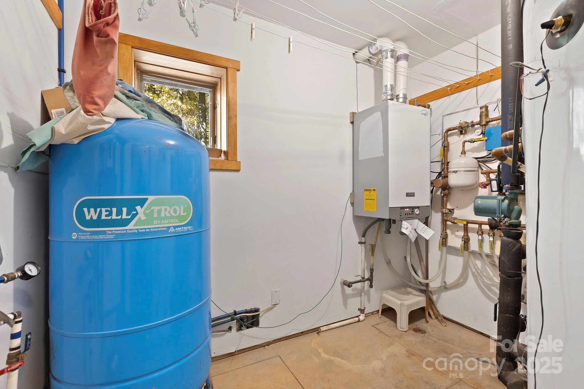 96 & 97 Old Cove Road Black Mountain NC 28711