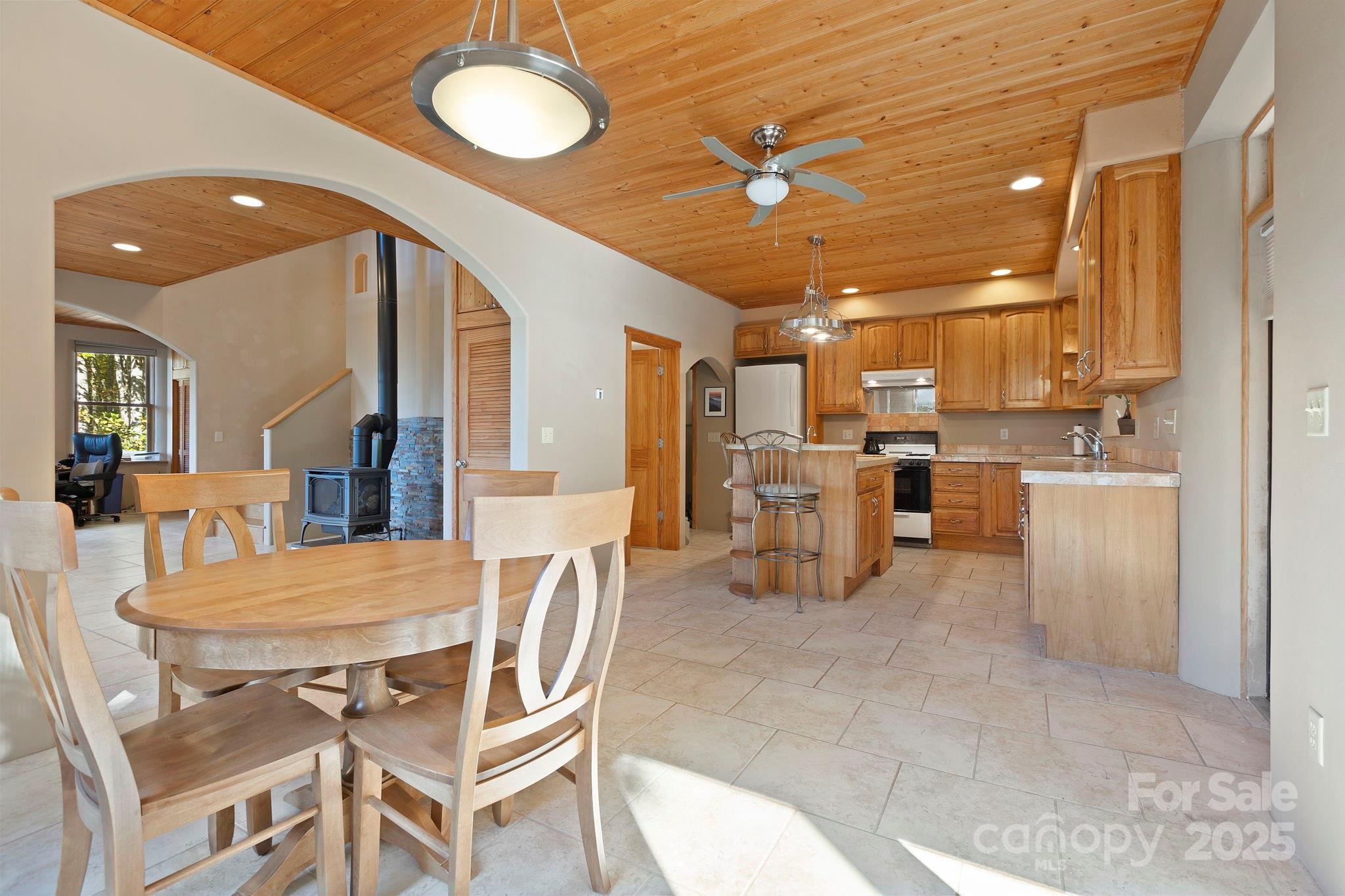 96 & 97 Old Cove Road Black Mountain NC 28711