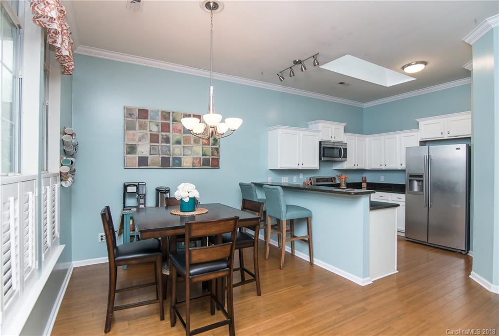 6613 Charter Hills Road Charlotte NC 28277