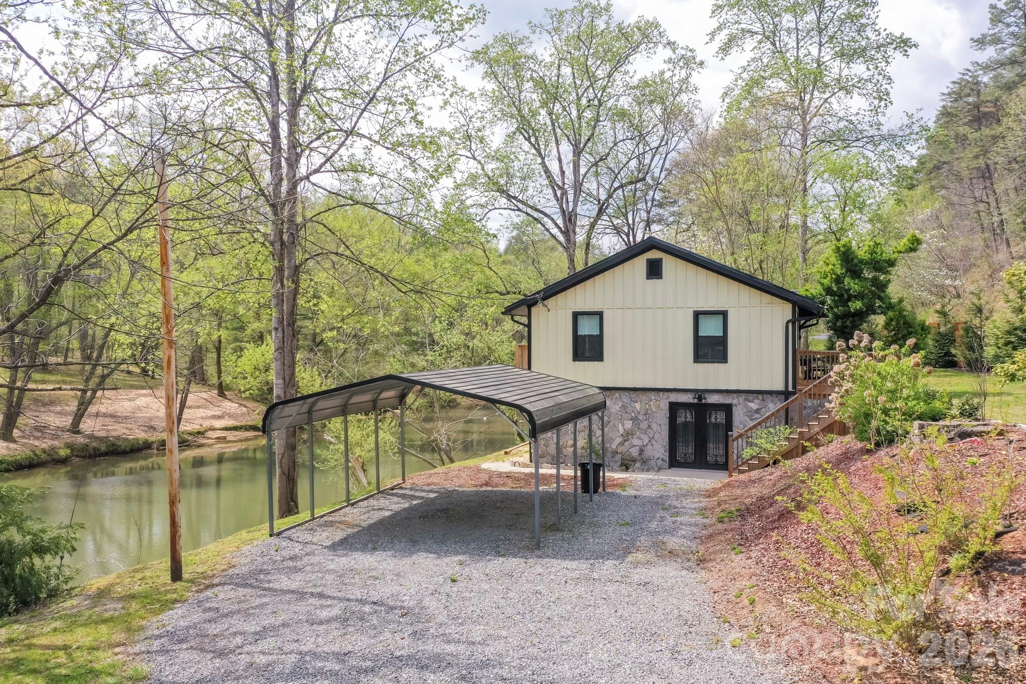 6375 Us 64/74a Highway Lake Lure NC 28746