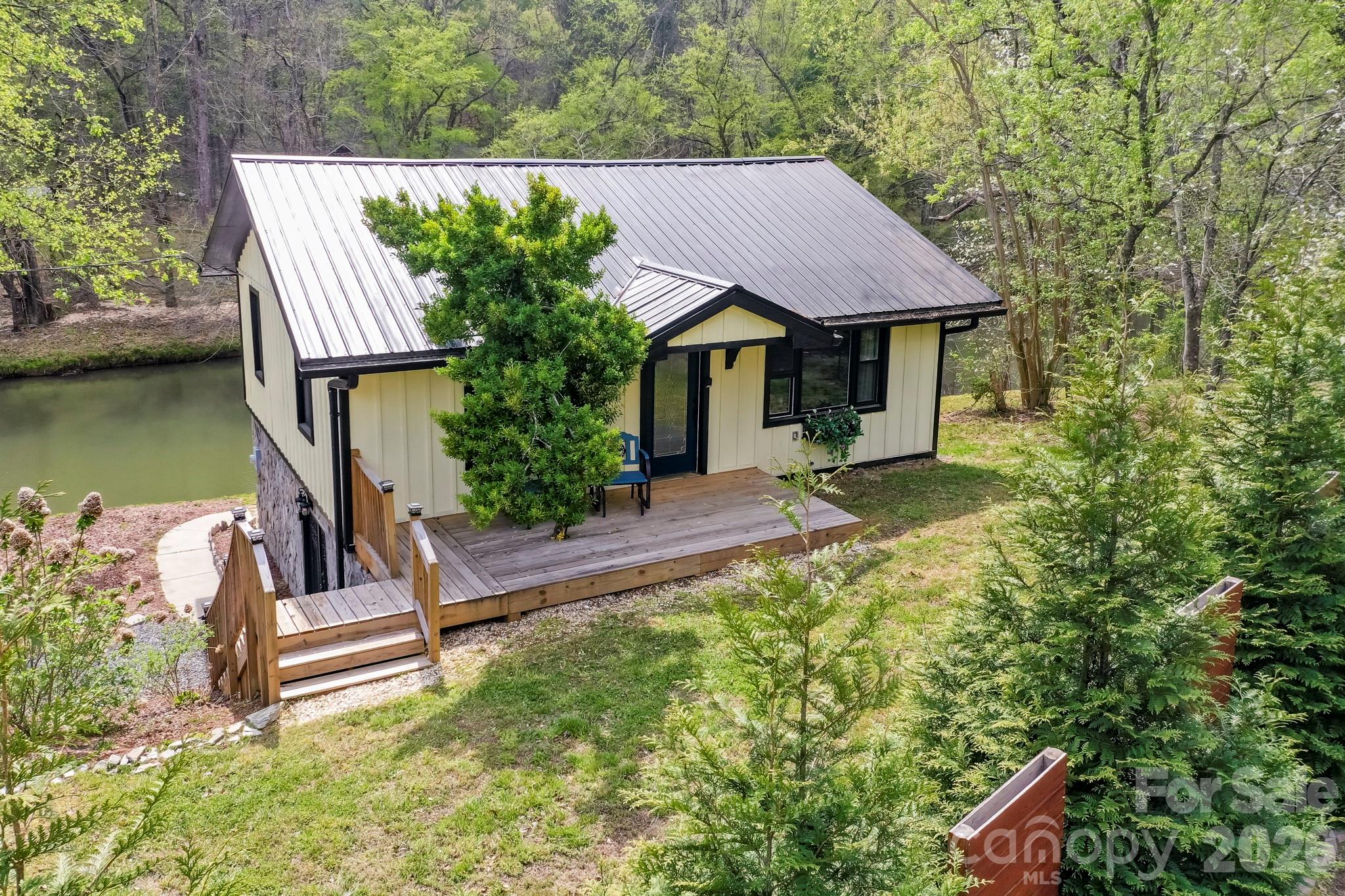 6375 Us 64/74a Highway Lake Lure NC 28746