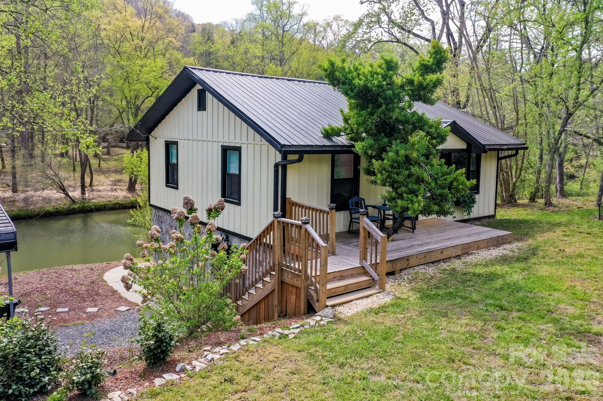 6375 Us 64/74a Highway Lake Lure NC 28746