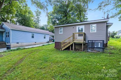 4229 Plato Circle Charlotte NC 28208