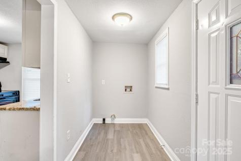 4229 Plato Circle Charlotte NC 28208