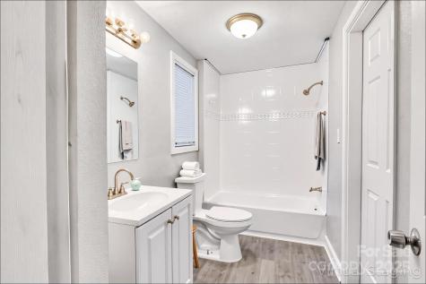 4229 Plato Circle Charlotte NC 28208