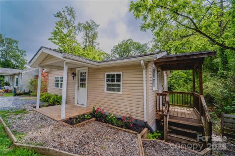 13 Park Lane Avenue Asheville NC 28806