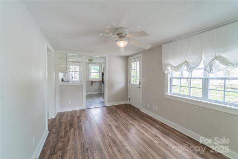 13 Park Lane Avenue Asheville NC 28806