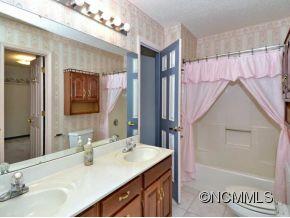 125 Stonecrest Drive Asheville NC 28803