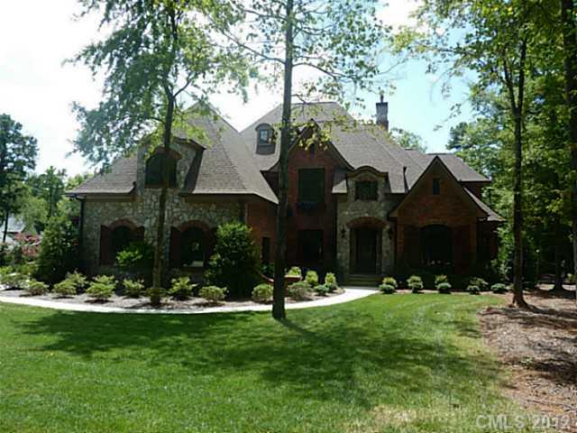 8015 Skye Lochs Drive Waxhaw NC 28173