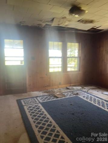 547 Indian Hill Road Olin NC 28660