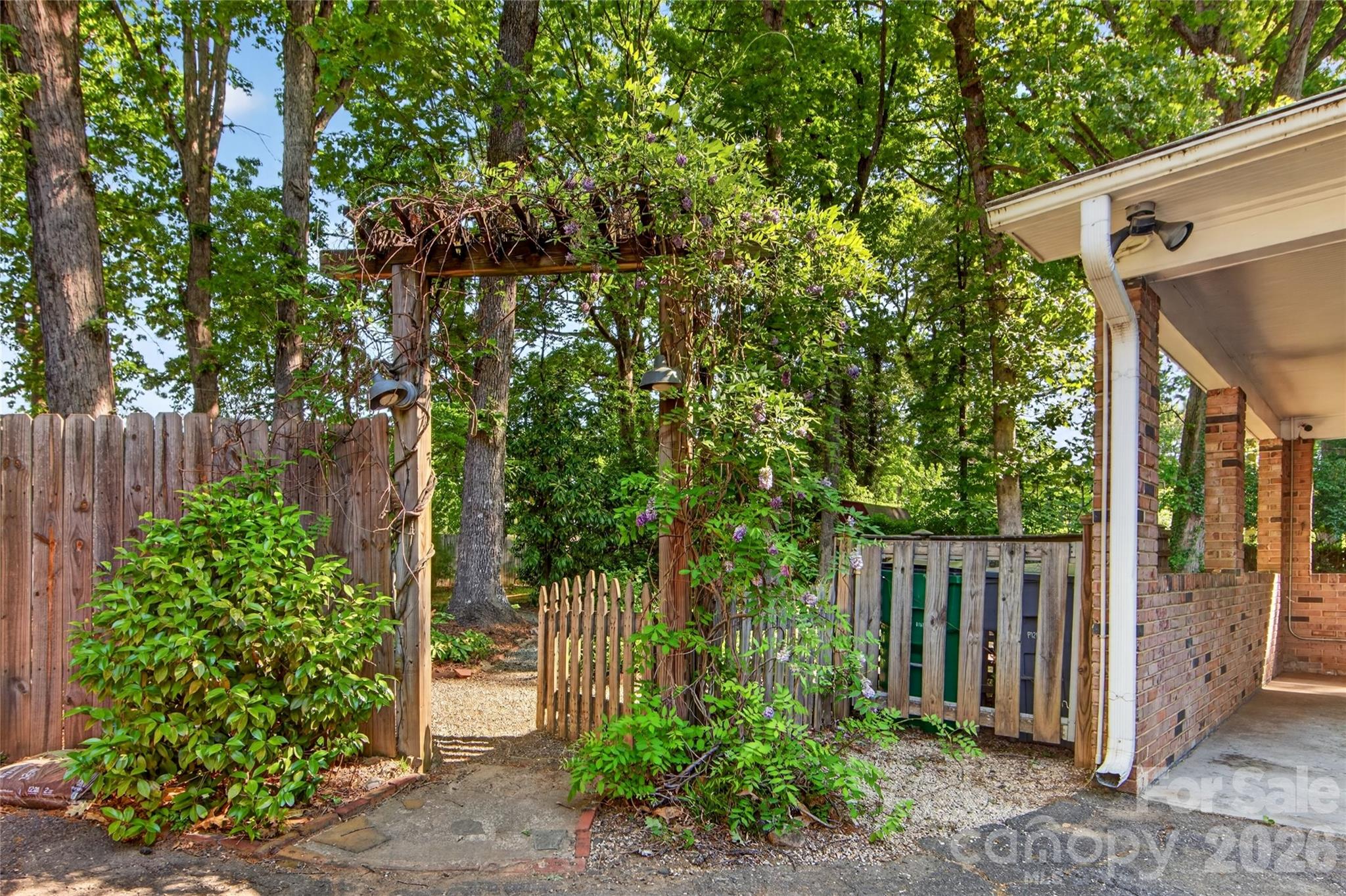 233 Chiswick Road Charlotte NC 28211