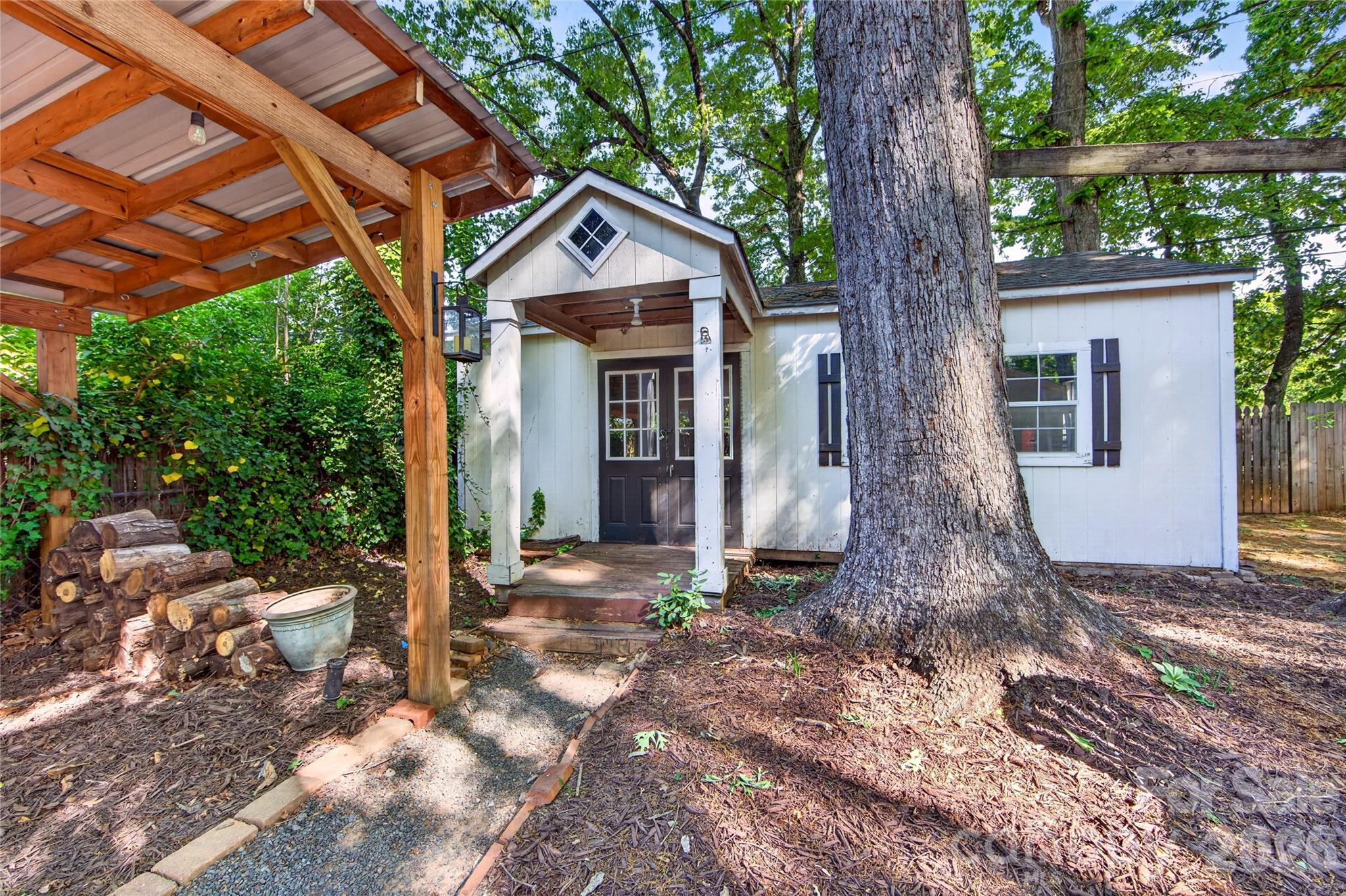 233 Chiswick Road Charlotte NC 28211