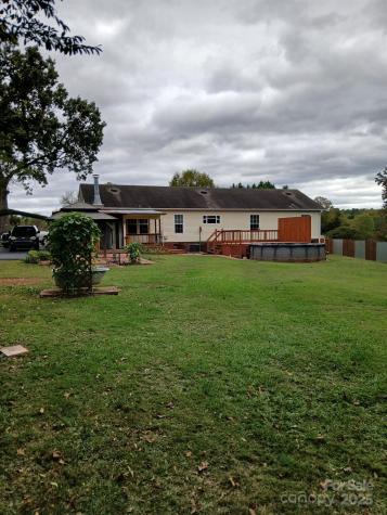 218 Muldoon Lane Clover SC 29710