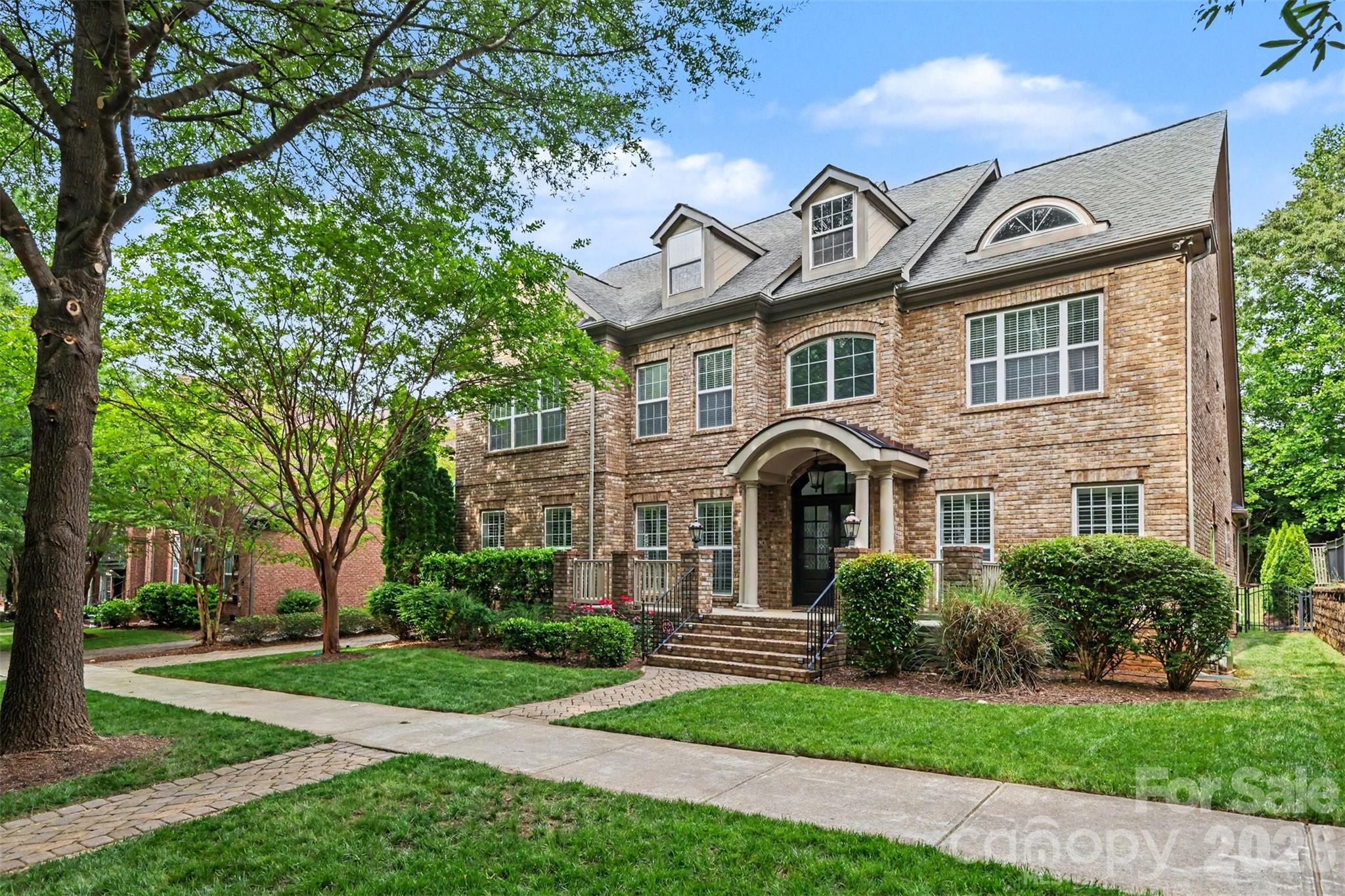 11215 Warfield Avenue Huntersville NC 28078