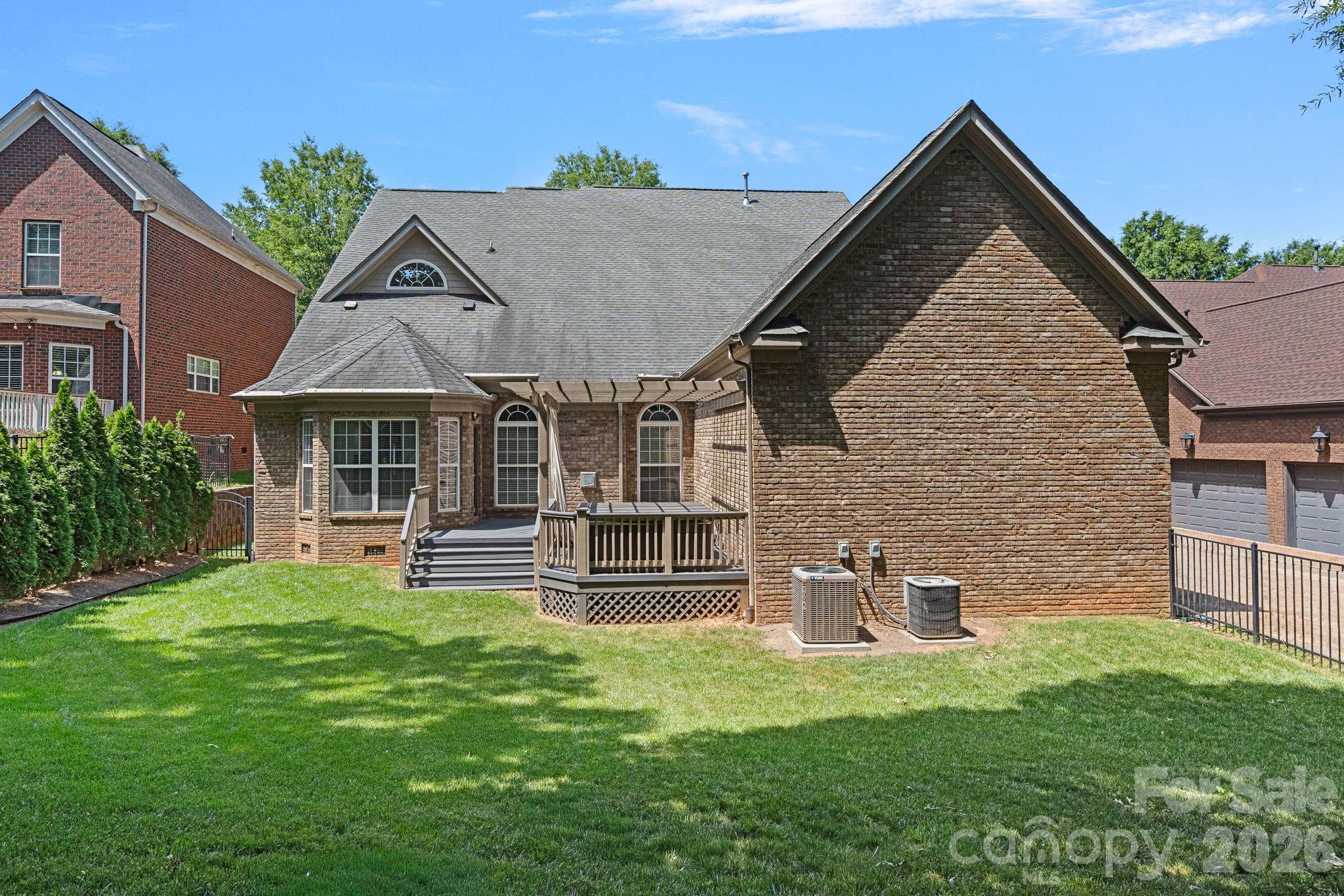 11215 Warfield Avenue Huntersville NC 28078