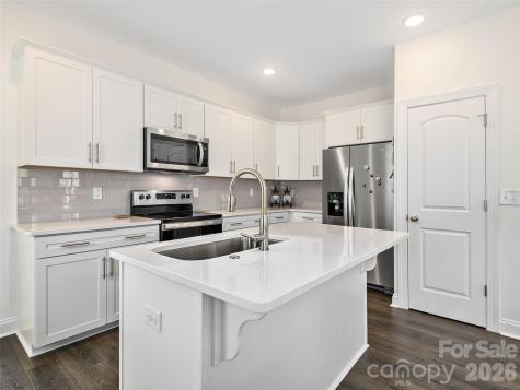 129 Cherry Springs Lane Asheville NC 28804