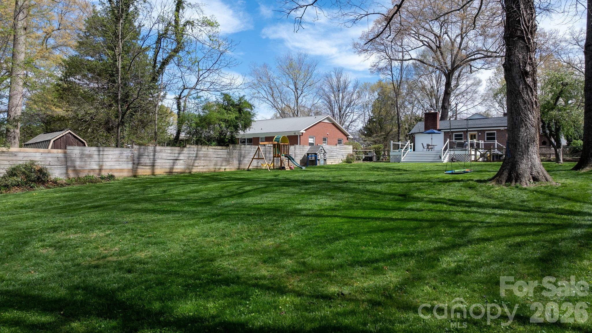 95 18th Avenue NW Hickory NC 28601
