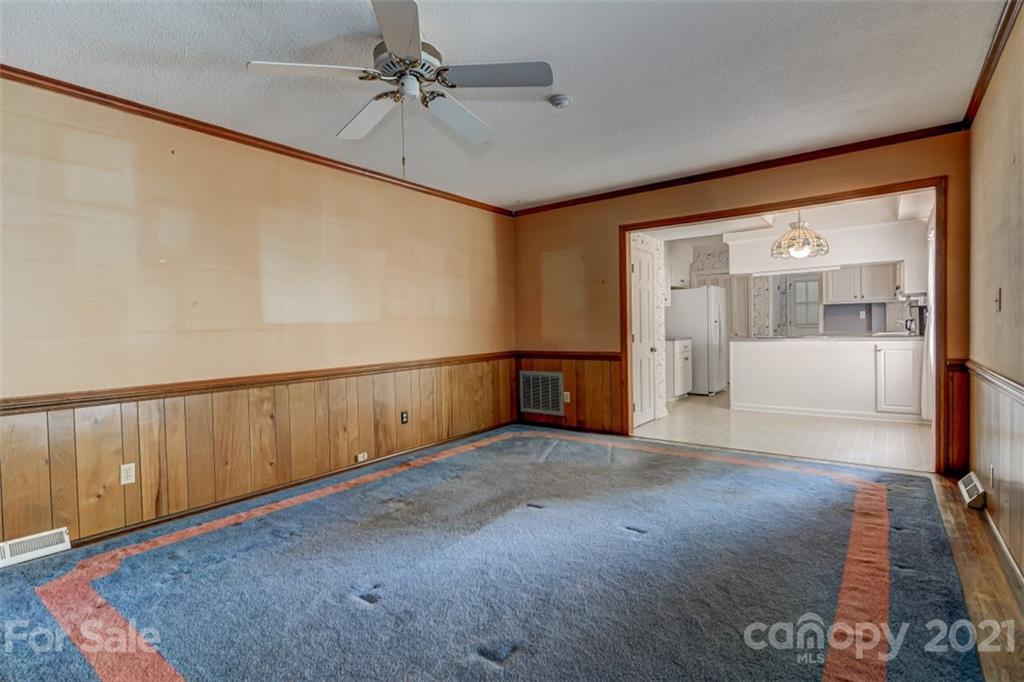 1517 Laurel Lane Gastonia NC 28054