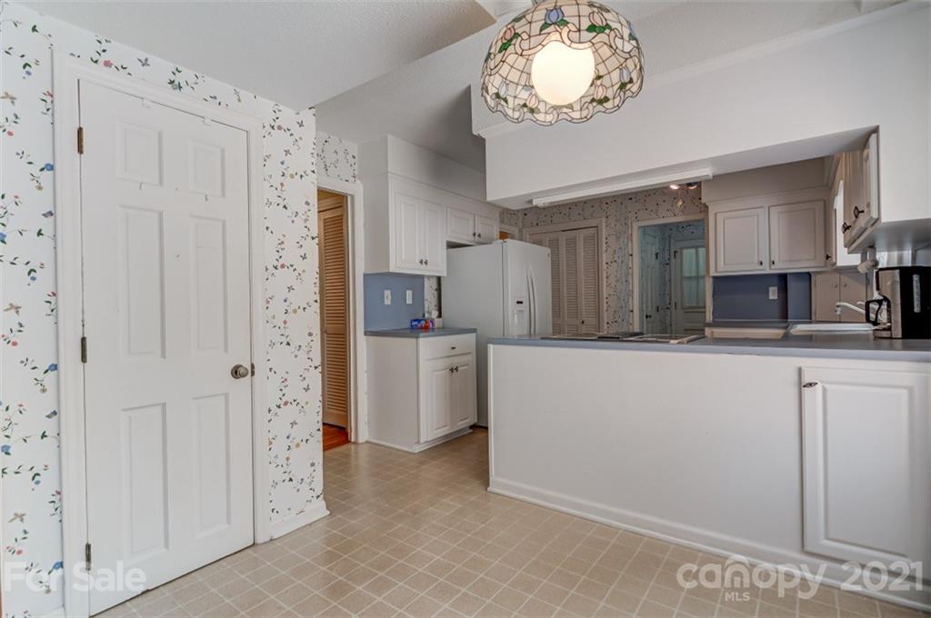 1517 Laurel Lane Gastonia NC 28054