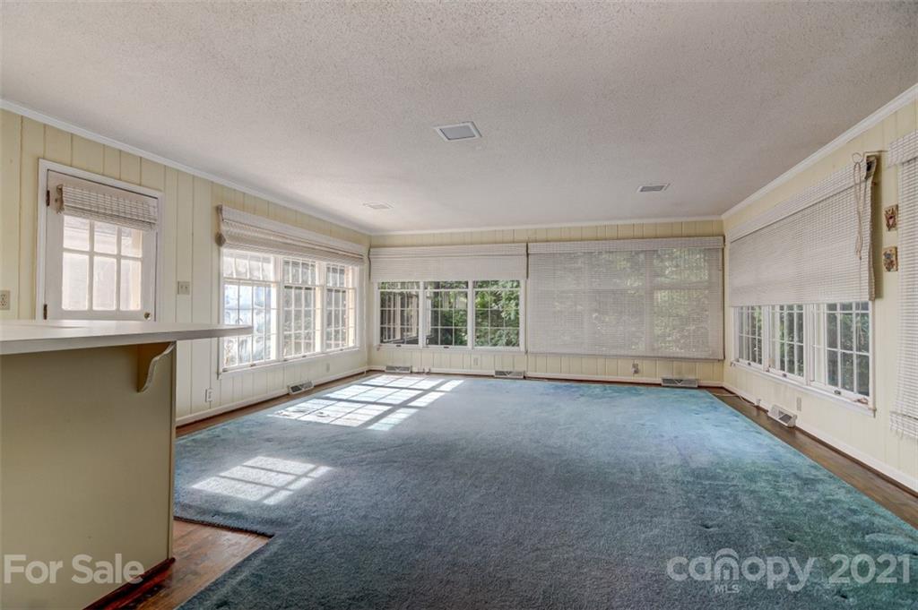1517 Laurel Lane Gastonia NC 28054