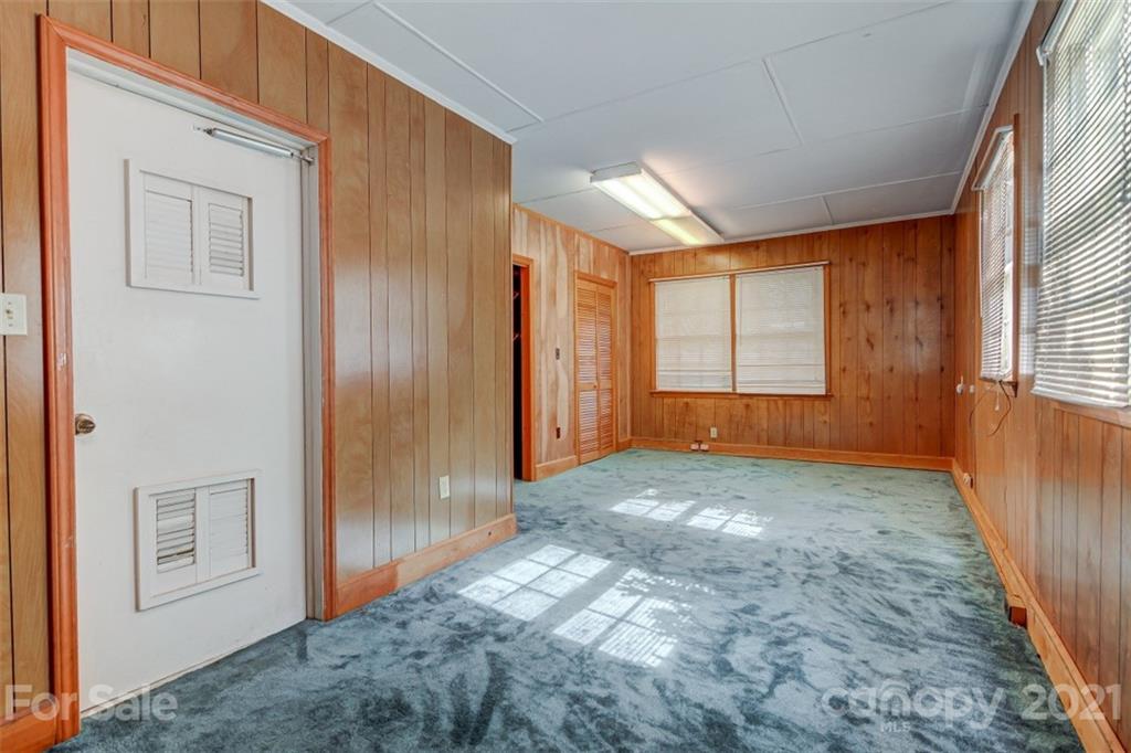 1517 Laurel Lane Gastonia NC 28054