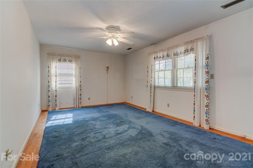 1517 Laurel Lane Gastonia NC 28054