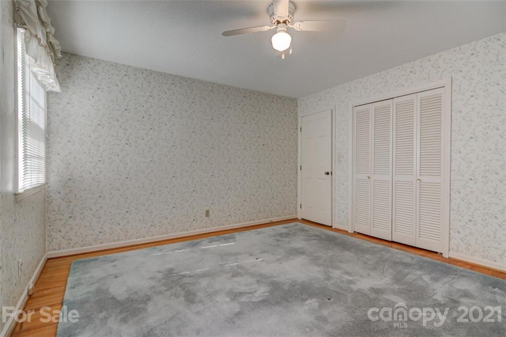 1517 Laurel Lane Gastonia NC 28054