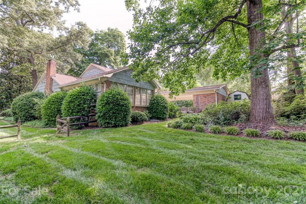 1517 Laurel Lane Gastonia NC 28054