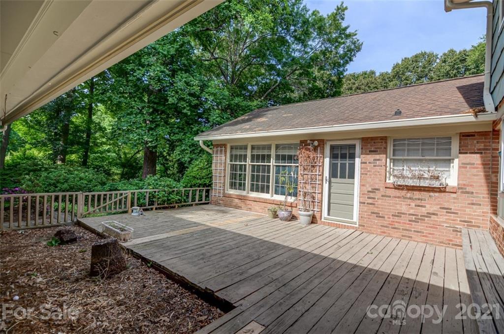 1517 Laurel Lane Gastonia NC 28054