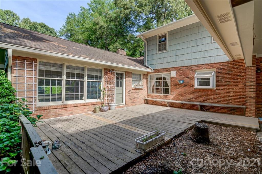 1517 Laurel Lane Gastonia NC 28054