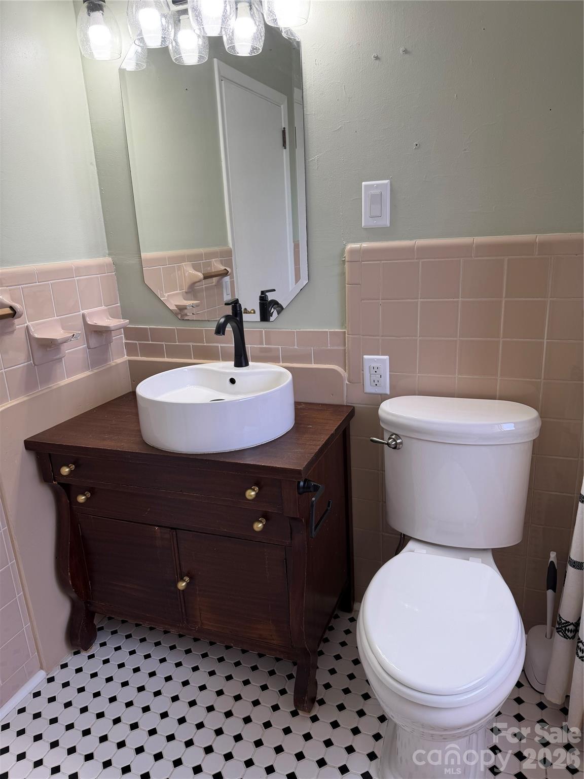 1631 Maple Avenue Albemarle NC 28001