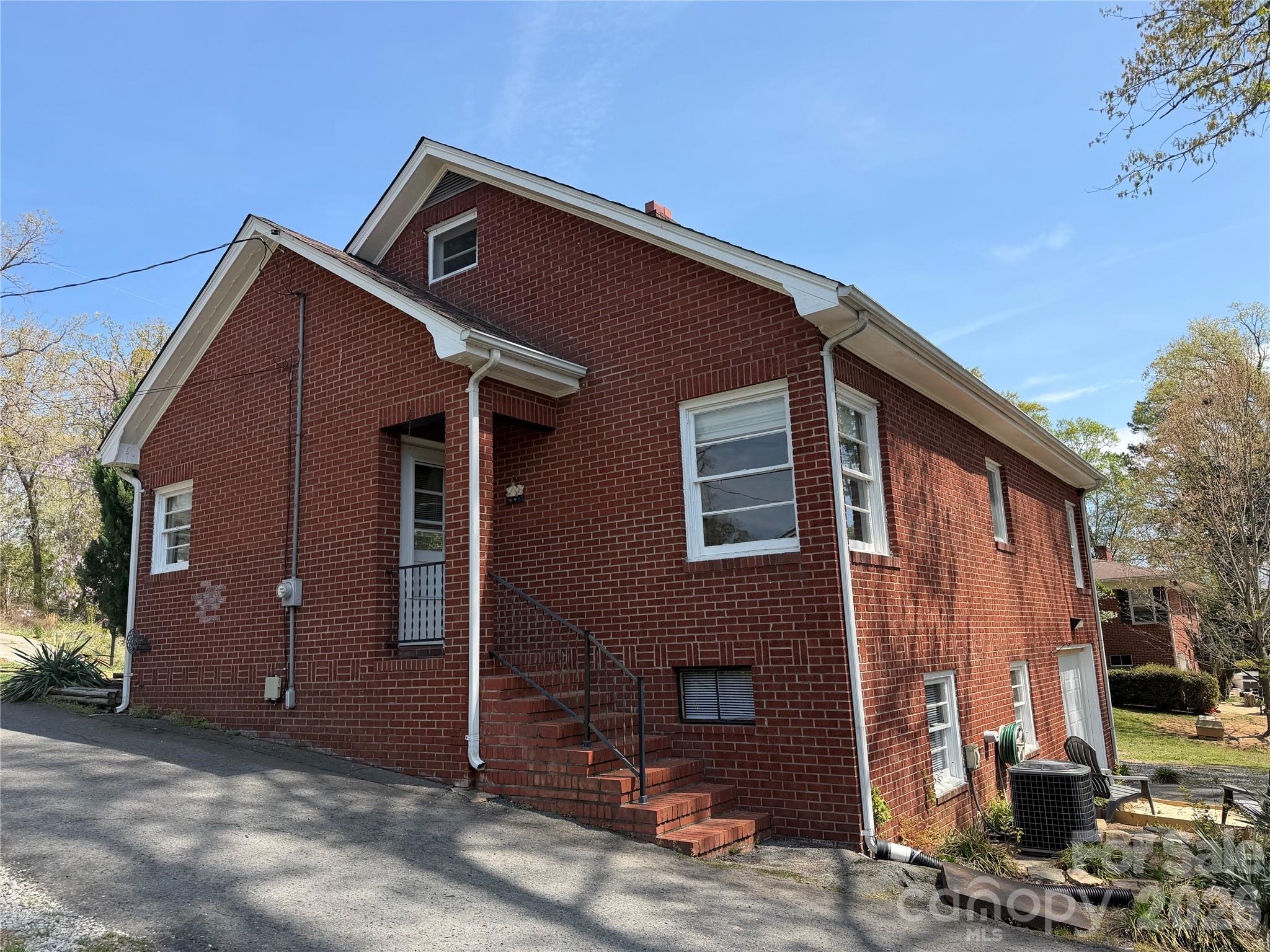 1631 Maple Avenue Albemarle NC 28001