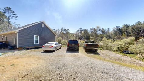 19 Higgins Road Weaverville NC 28787