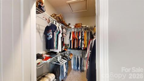 19 Higgins Road Weaverville NC 28787
