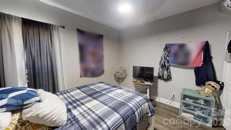 19 Higgins Road Weaverville NC 28787